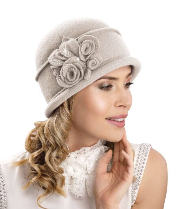 Caciula de dama stil palarie Vala