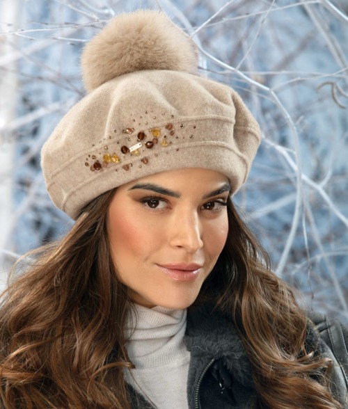 Caciula de dama tip bereta cu pompon din blanita Florydas 5